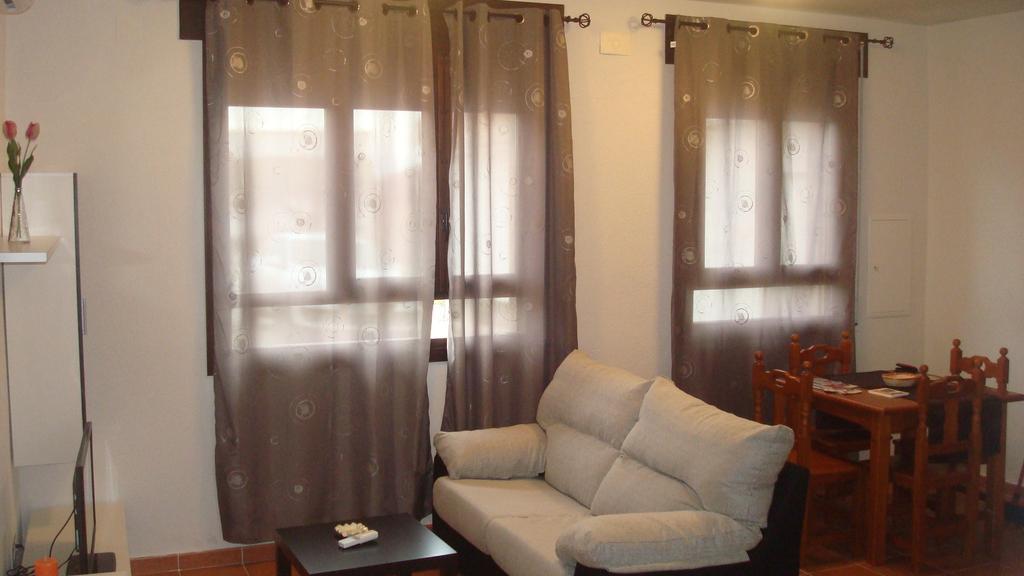 Apartamentos La Eliza Lanzahita Luaran gambar